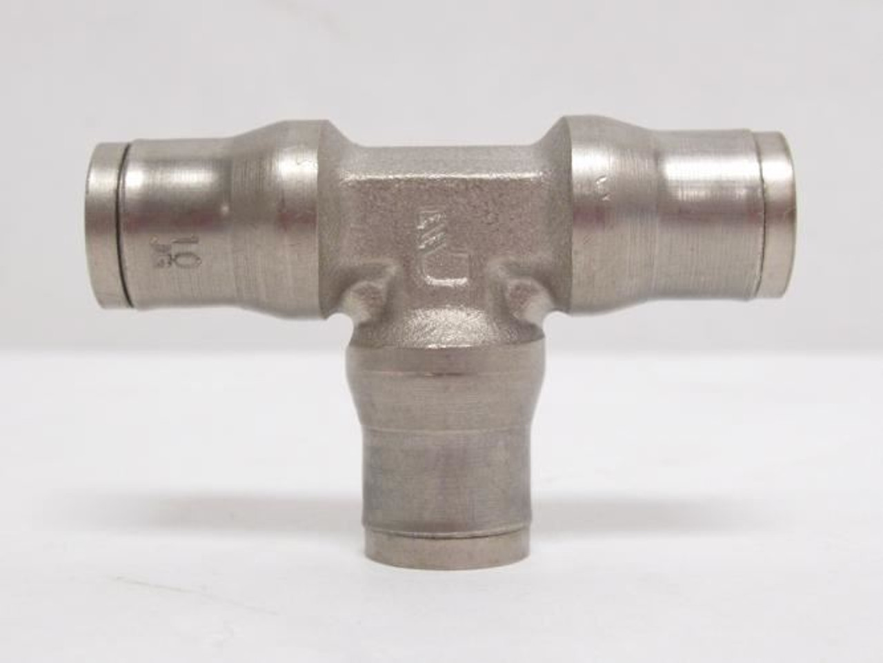 Parker 164PLM-10M; Nickel Plate Brass Metric Union Tee; 10mm
