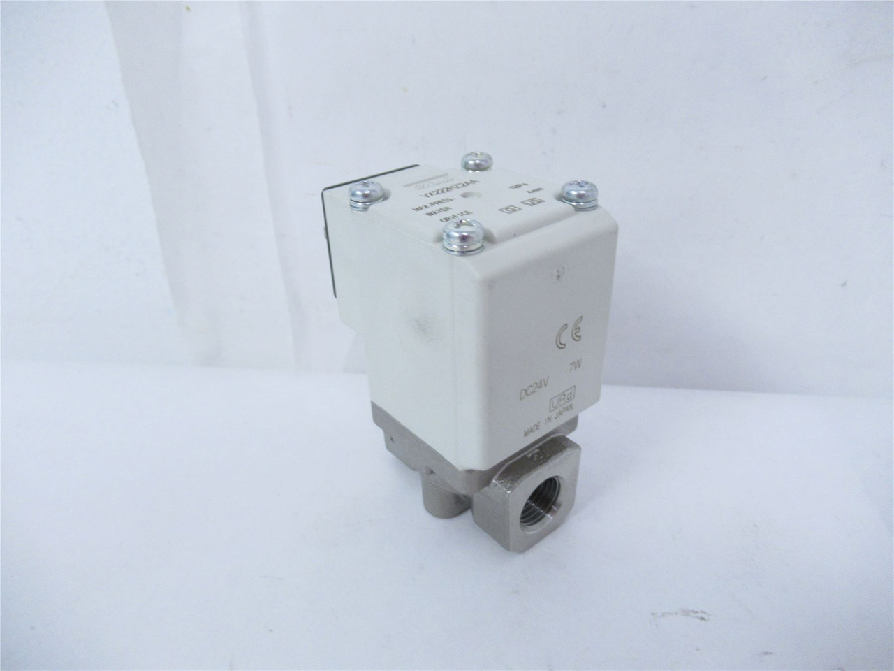 SMC VX222HZ2AA; Solenoid Valve Rc1/4" threaded port DC24V