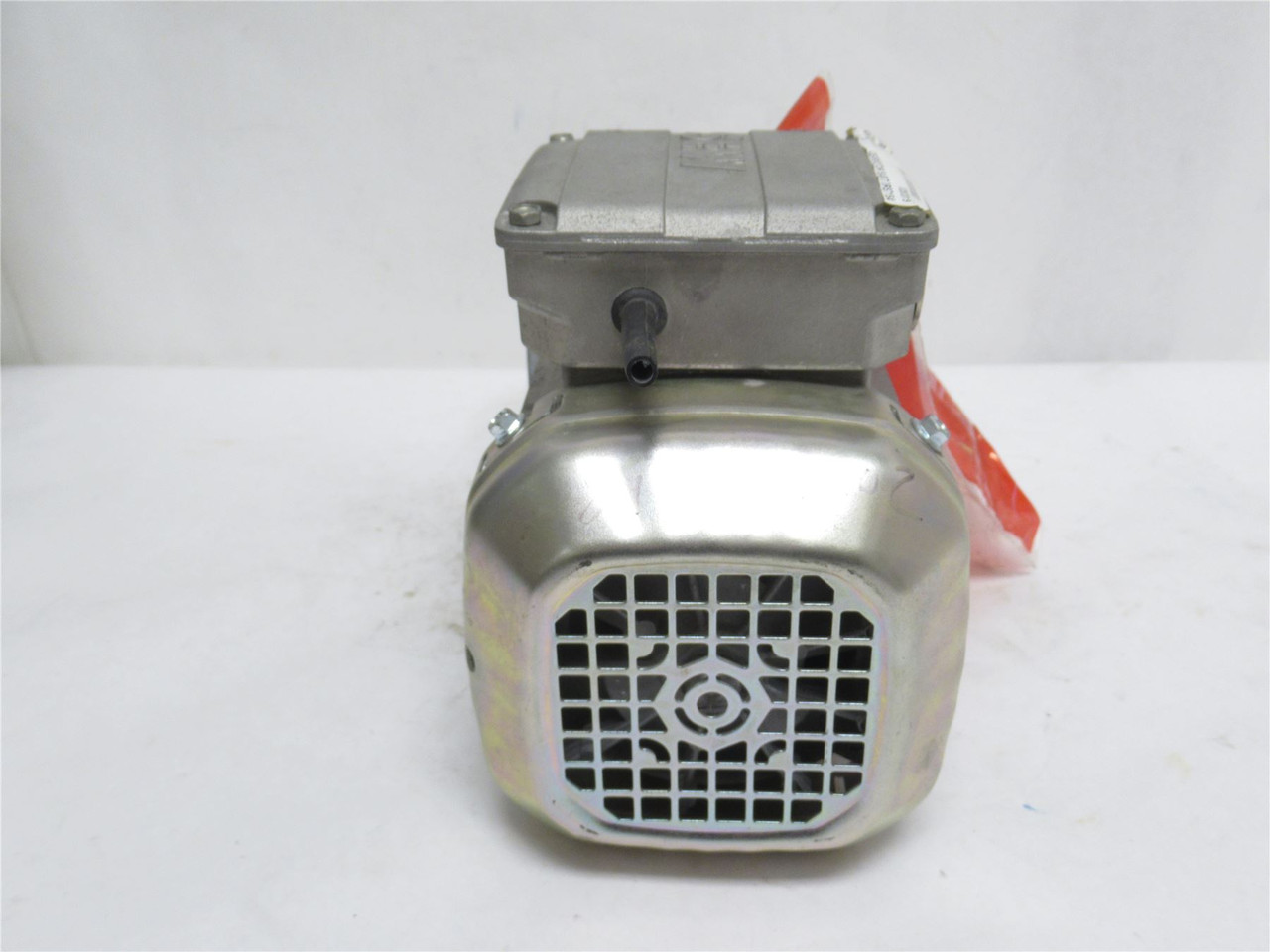 SEW SAF37 DRS71S4/AL; Gearmotor; 106:1 Ratio; 0.18kW; 440-480V