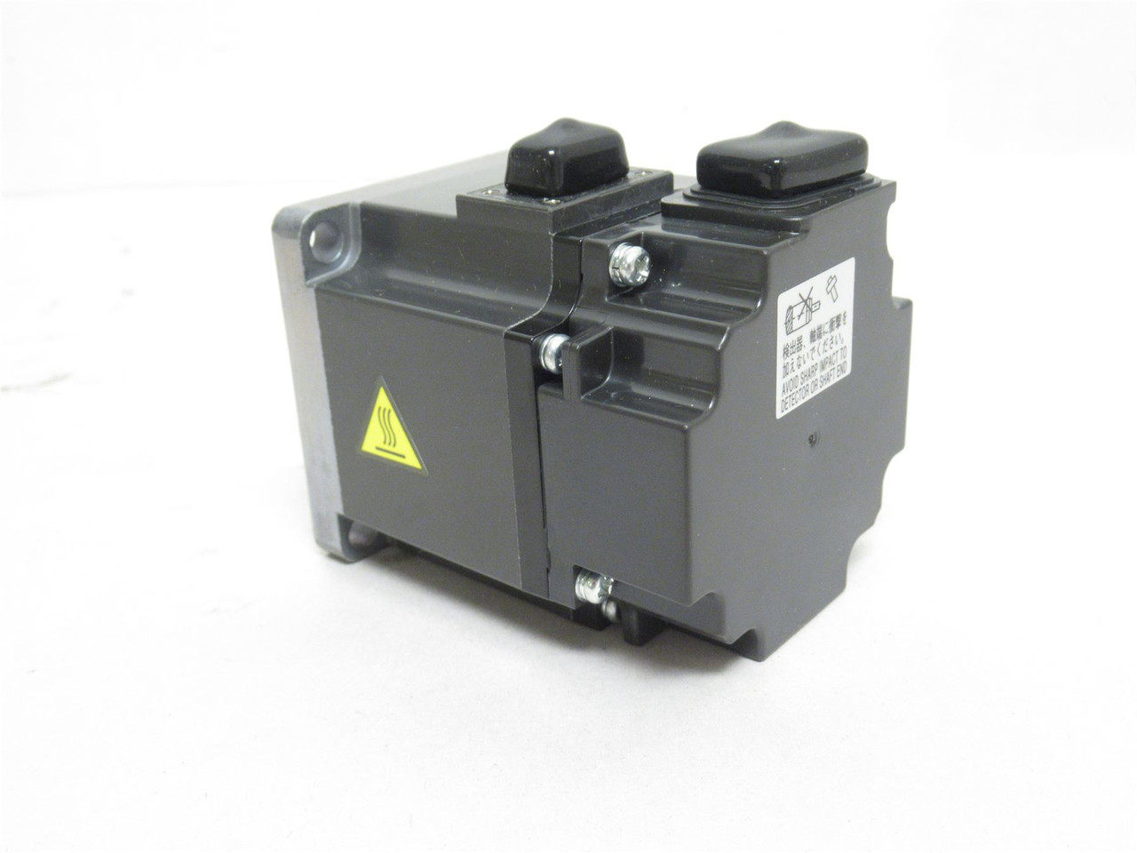 Mitsubishi HF-MP23; AC Brushless Servo Motor 113V; 1.4A; 200W