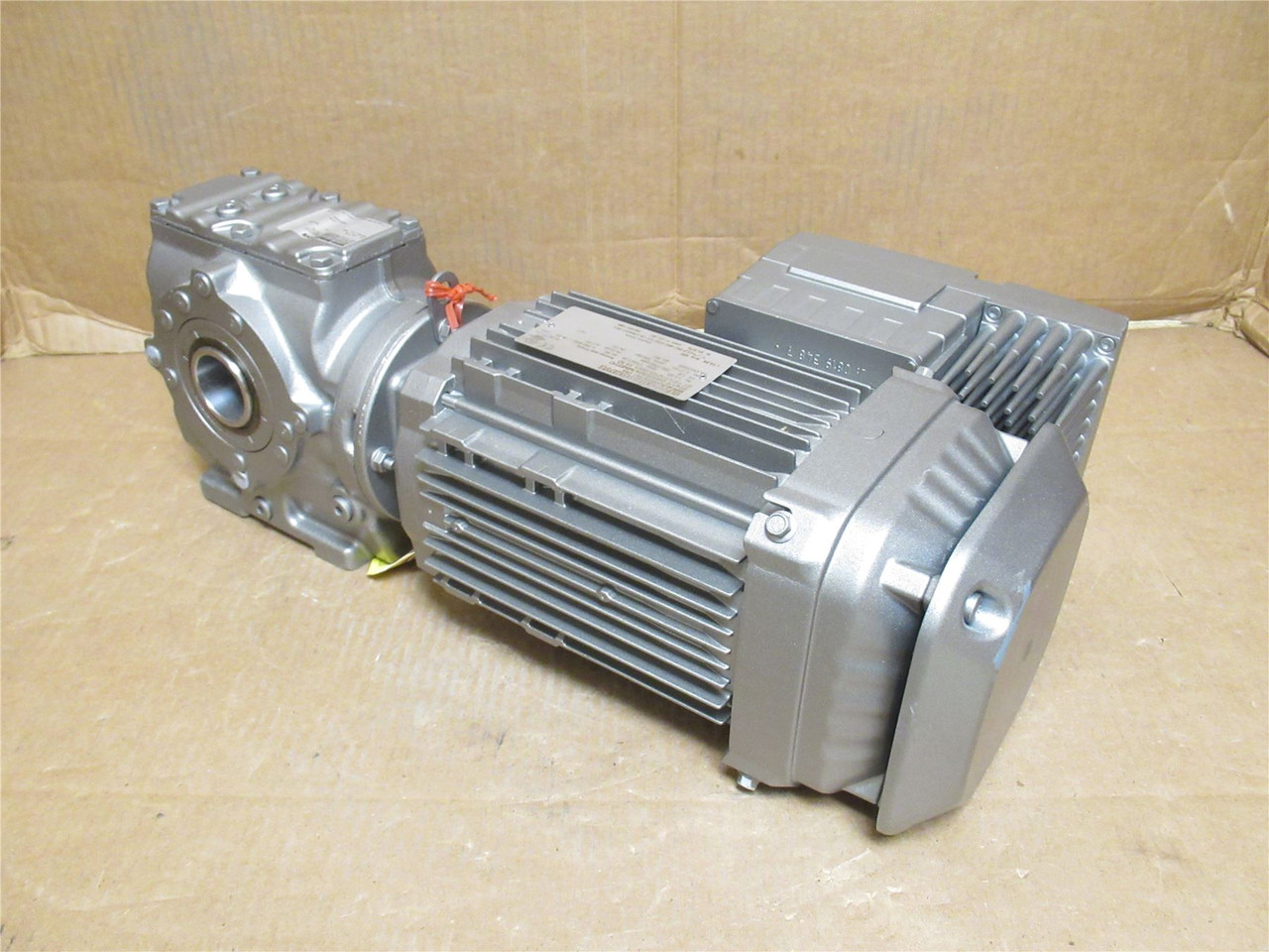 SEW ST47/TDRN80M4/MM07/C; AC Gearmotor; 14.24:1 Ratio; 1HP