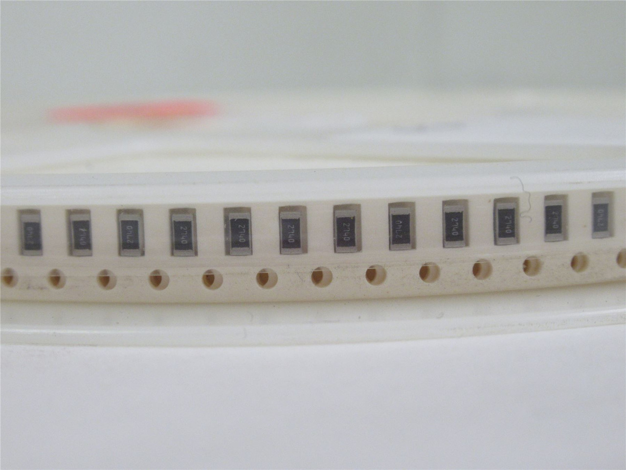 Venkel CR1206-8W-2740FT; Lot-4800 Chip Resistor; 274ohm
