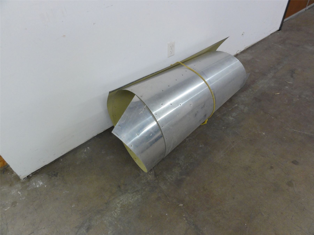 Bede BD-4B; BD-4B Fuselage parts w/Center Spar &Tail feathers