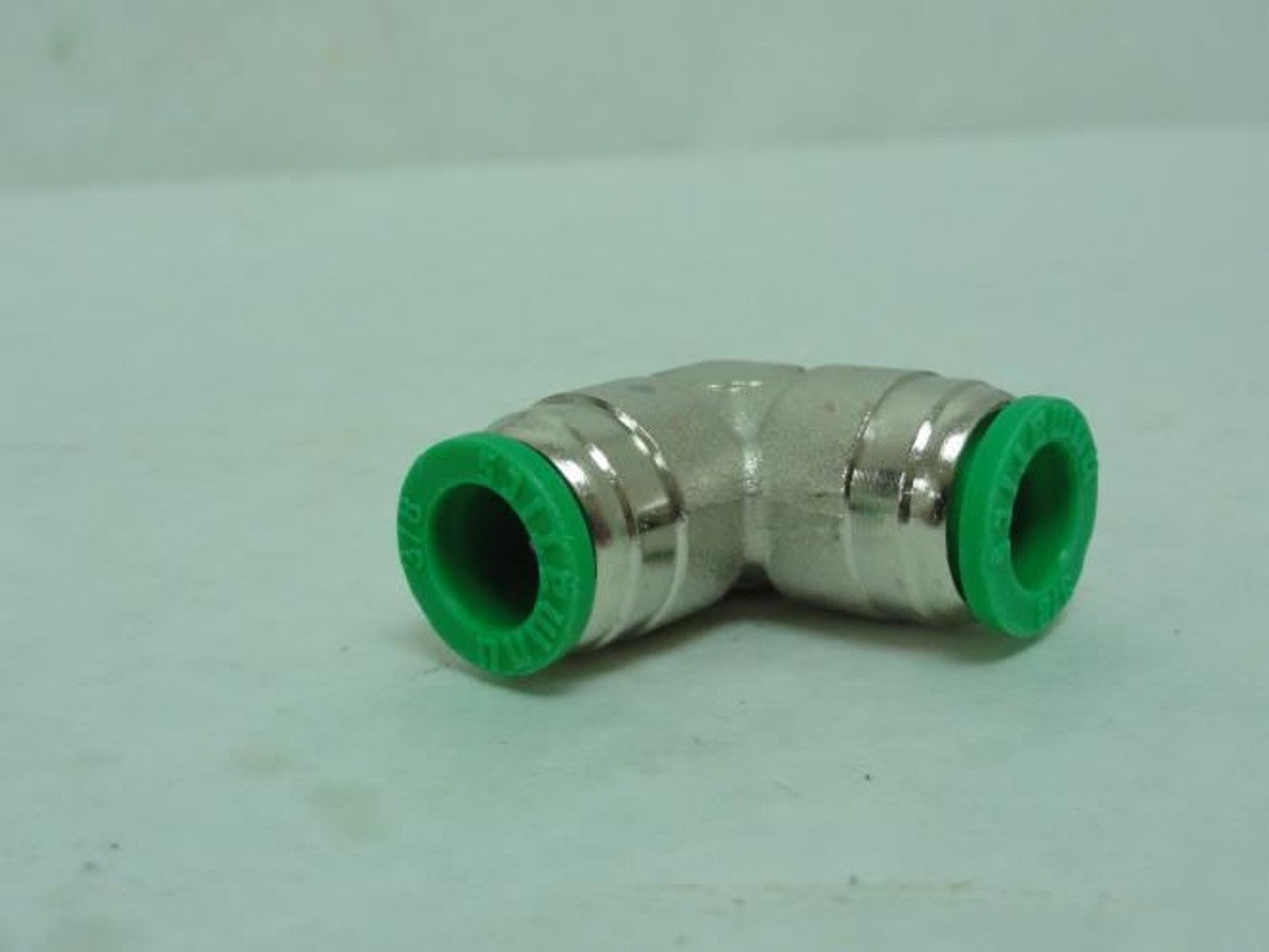 Numatics INB106-308-000; Pneumatic Elbow; 3/8"/# 6 Tube; 90Deg