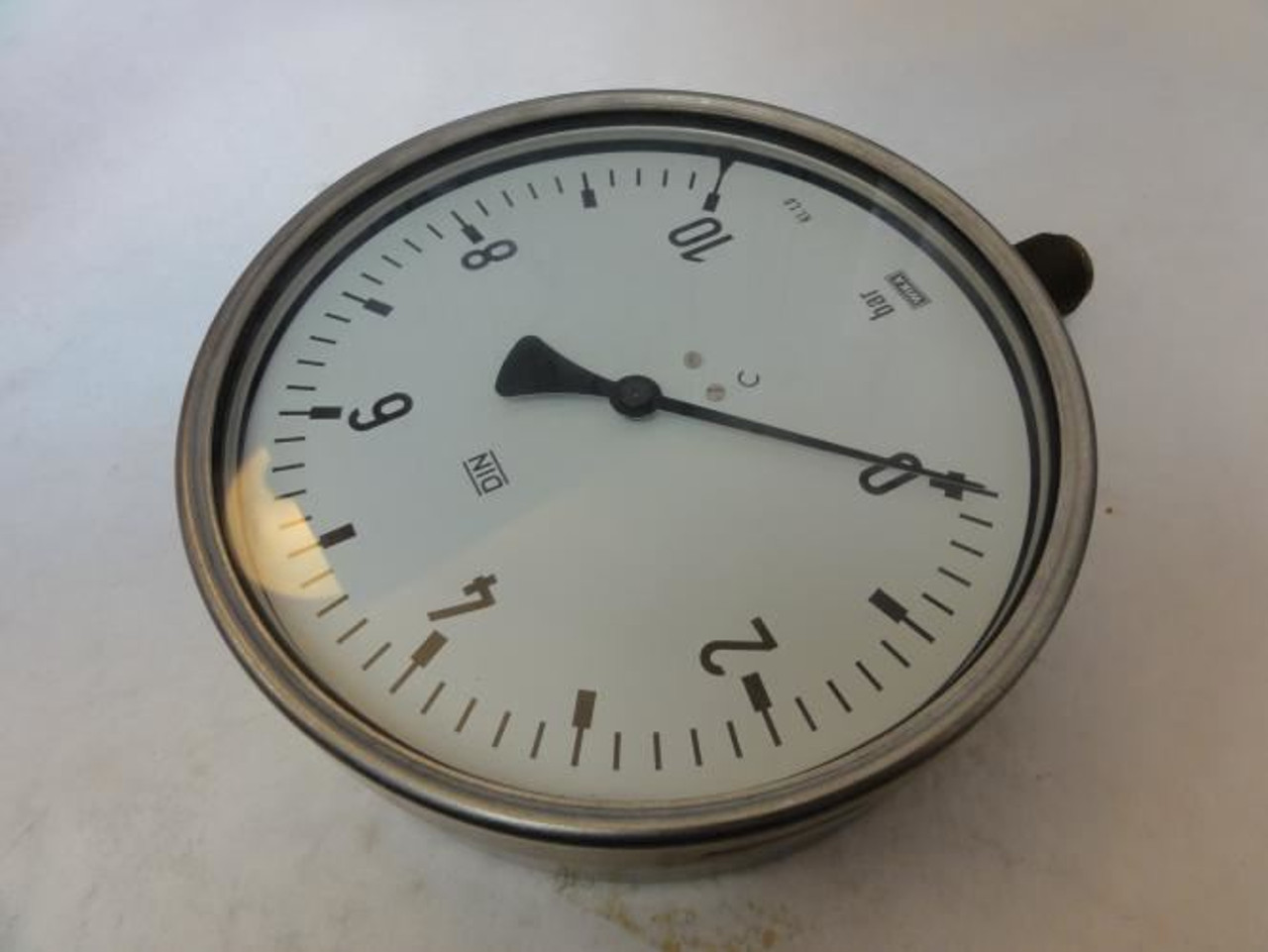 Wika MDL-UNKN-166449; Pressure Gauge; 0-10 Bar