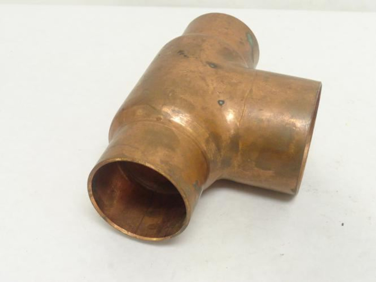 Nibco 611RR 21/2X2X2; Wrot Copper Reducing Tee; 2-1/2" x 2" x 2"