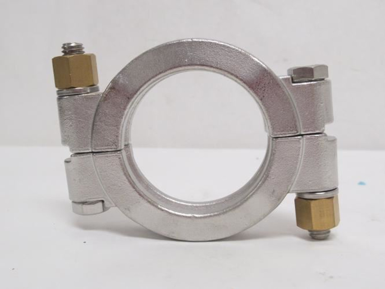 Tri-Clover 210040; Bolted Sanitary Clamp; 2"; SS-304