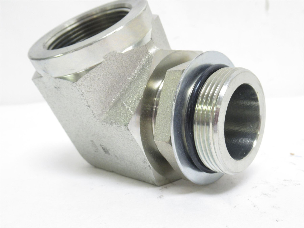 Brennan 6805-24-24-NWO-FG; Elbow 90Deg 1-1/2 x 1-1/2 BOSS