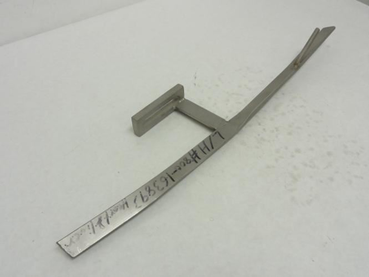 Cantrell BM57650; SS- L/H Guide Bar Assy Twisted 17-1/2" Long