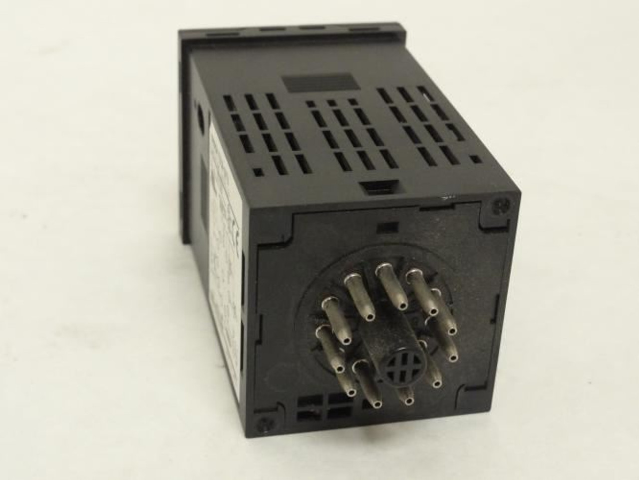 Omron E5CN-Q2TU; Temperature/Process Controller 24VAC/DC