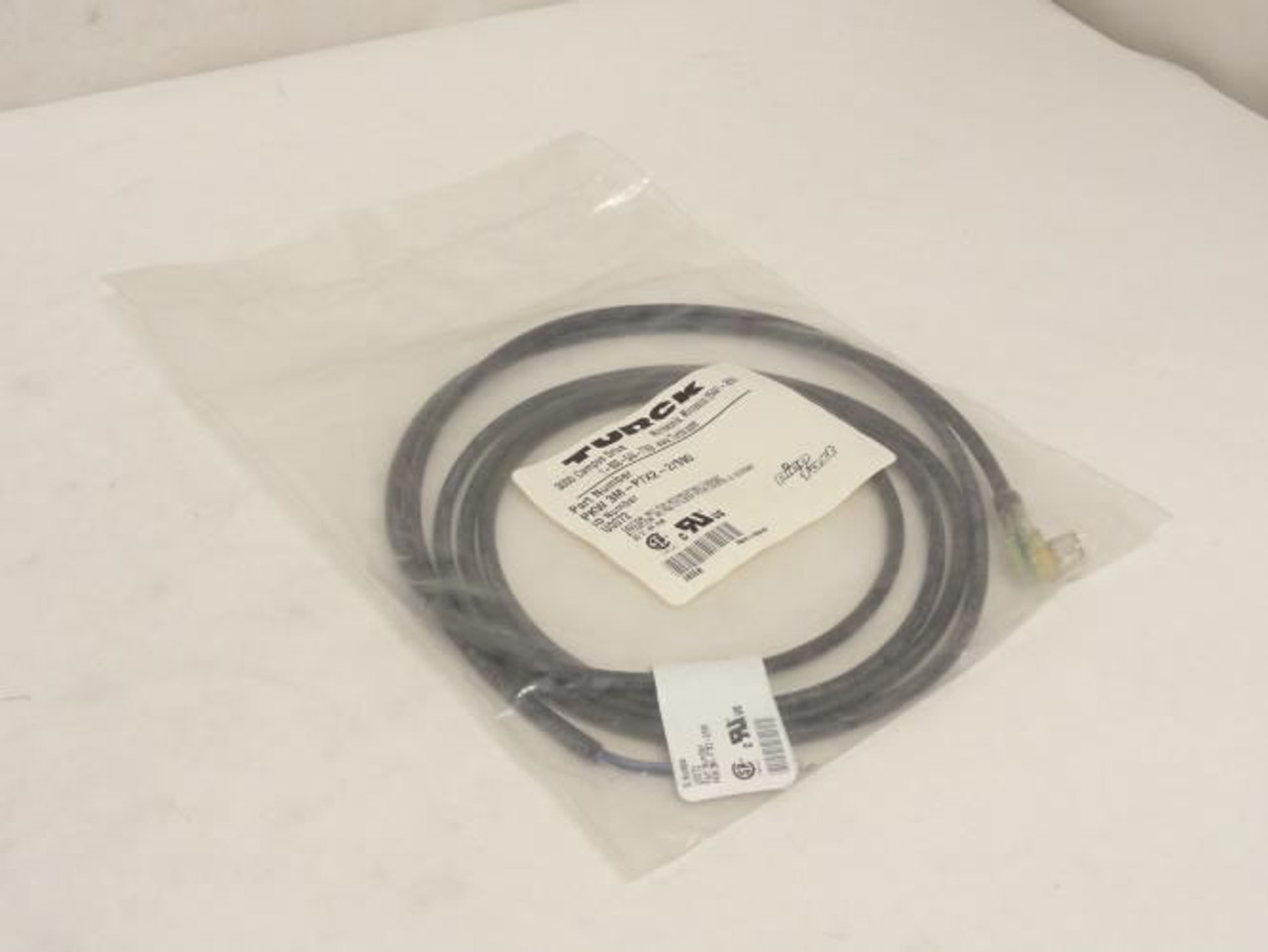 Turck U0072; Female Right Angle Cordset; 2m Long; 3-Wire