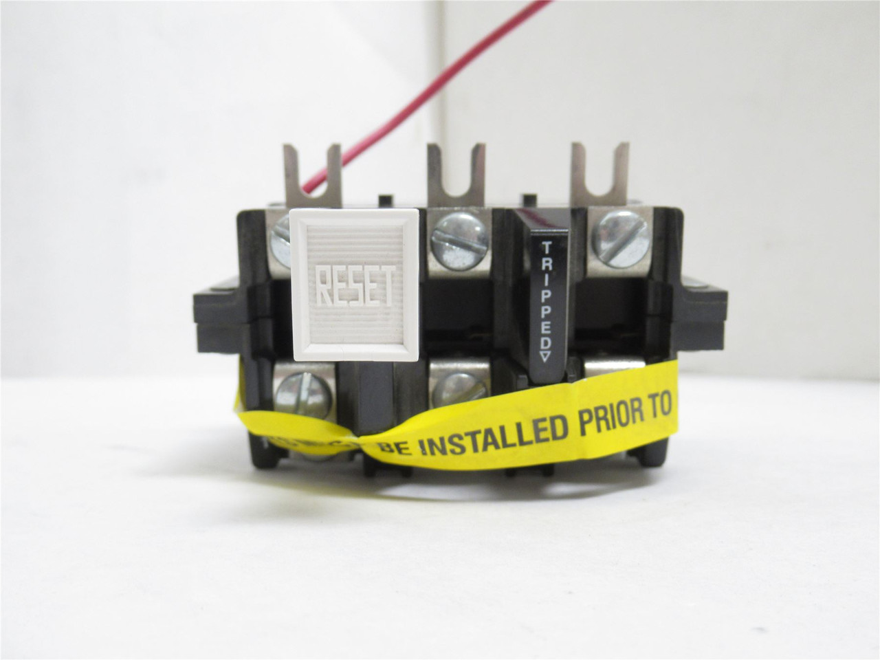 Allen-Bradley 592-EUTB; Overload Relay; 72vA; 600VAC; 3P