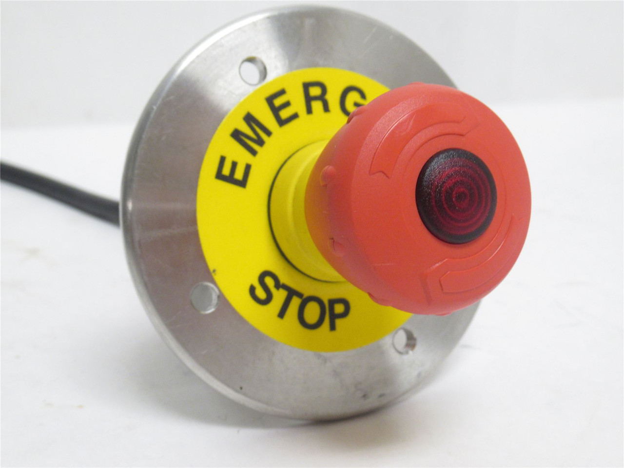 Allen-Bradley 440P-NX6; E-Stop Limit Switch Assy; 250VAC