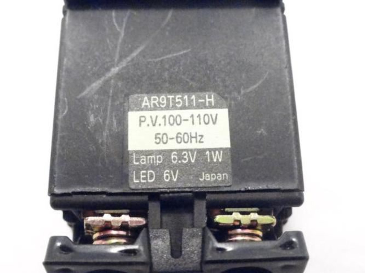 Fuji DR22E3L-H4W; Round Pilot Light; 100-110V; 50/60Hz
