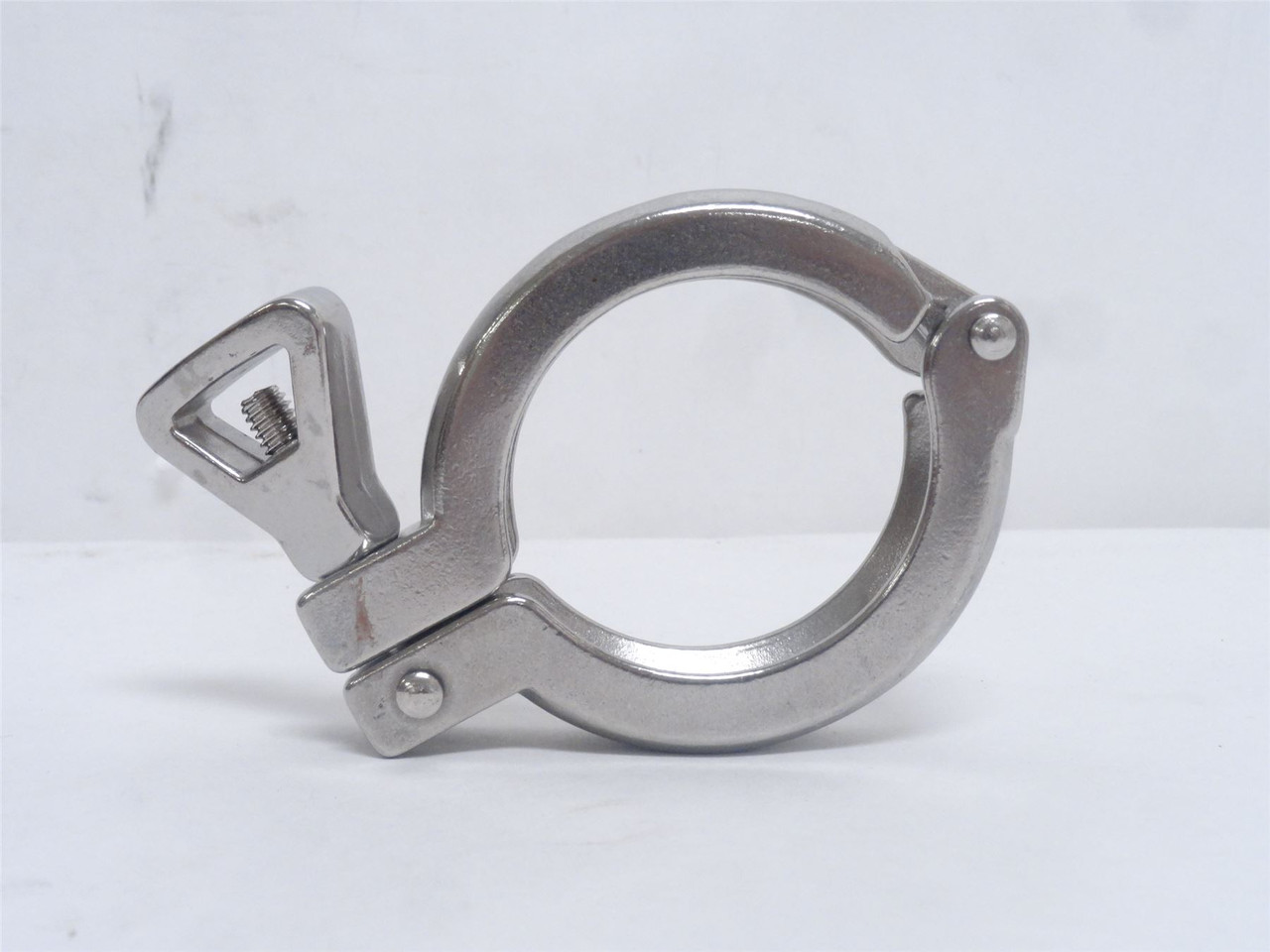 Sanitube 13IS-200; Sanitary Clamp; SS-304; Size: 2"; Hinged