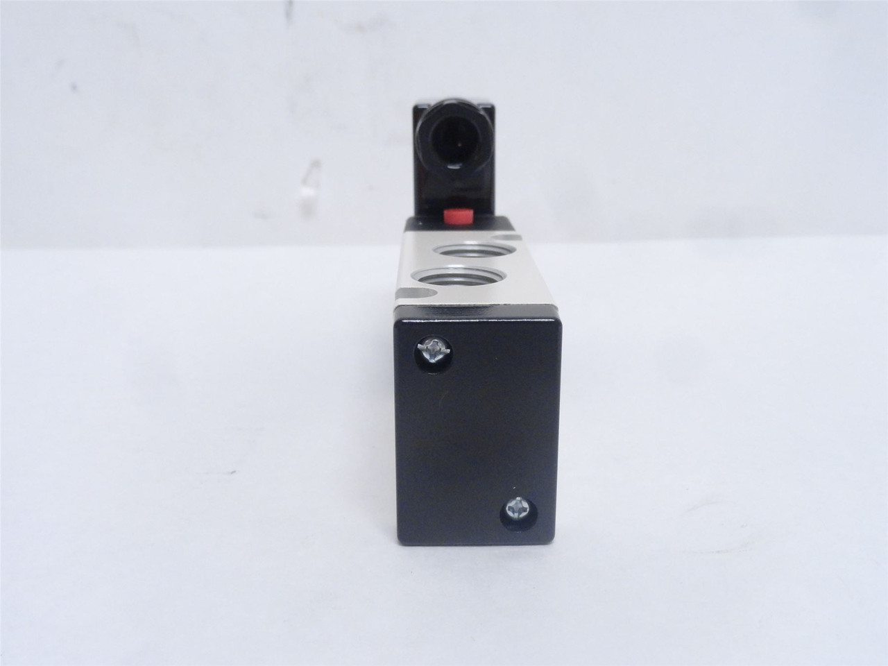 Nitra AVS-5313-24D; Solenoid Valve; 3/8NPT; 20-115PSI; 24VDC
