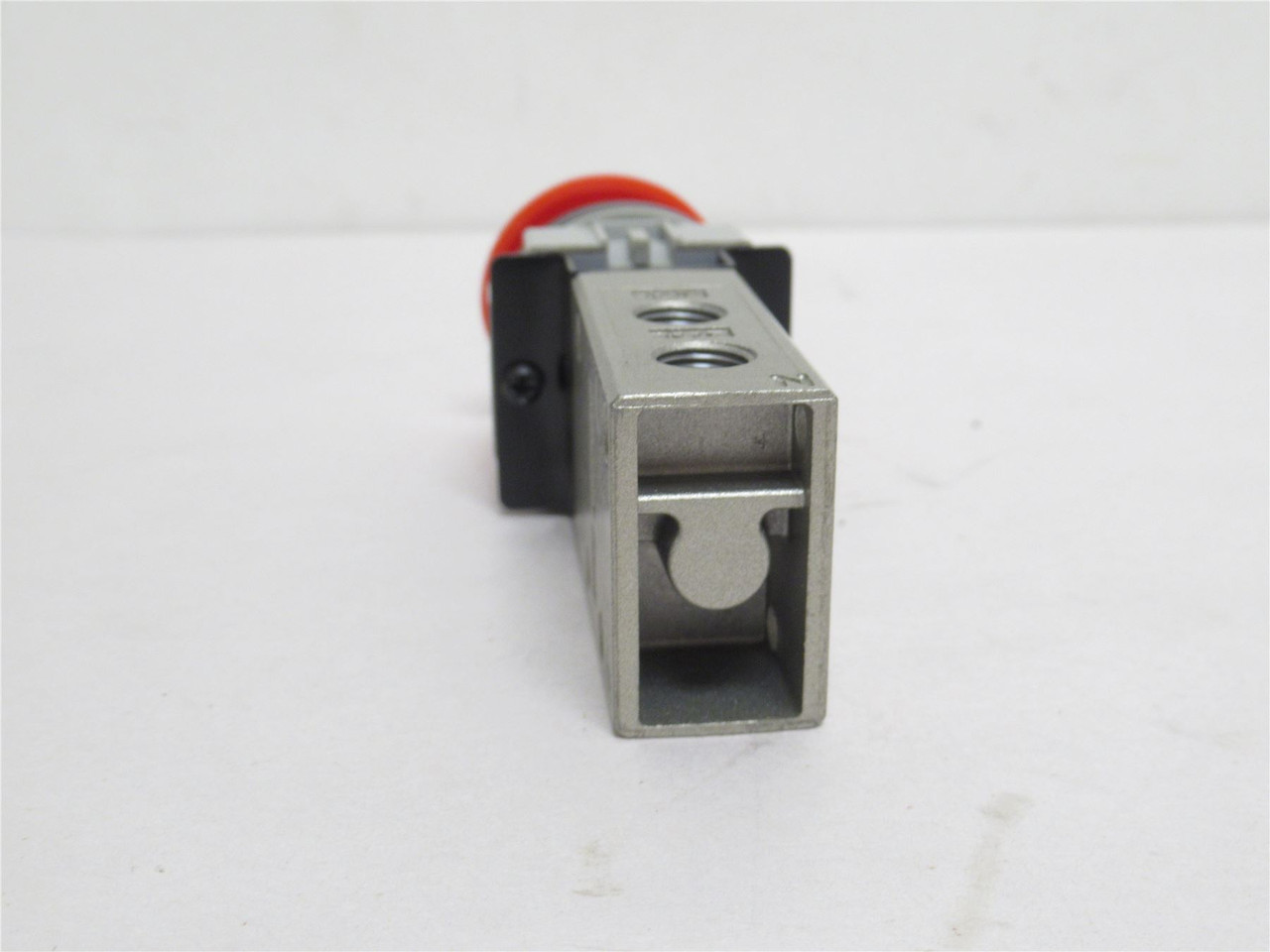Kentmaster 7400266; E-Stop Air Switch Assembly; 1-NC; 1-NO