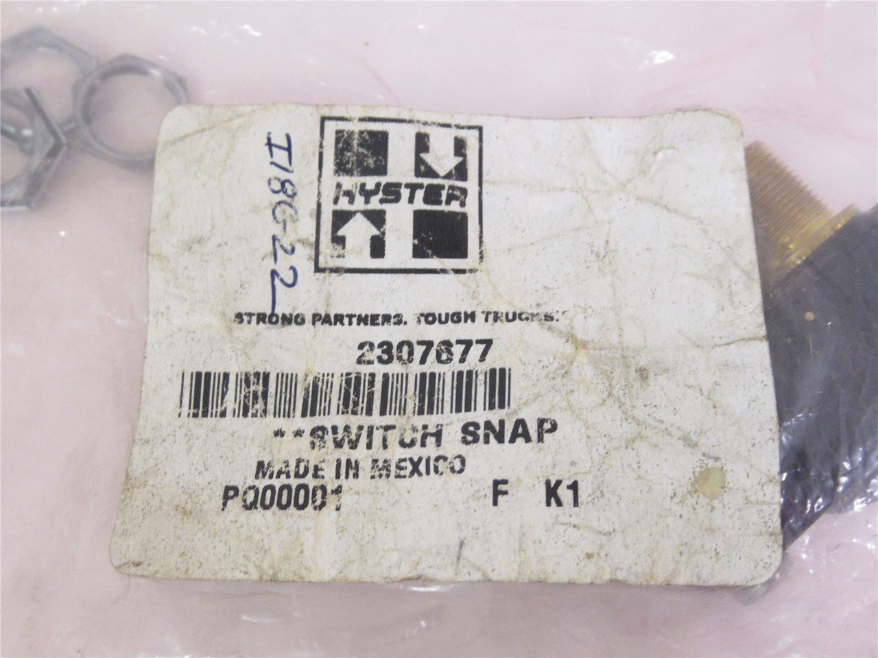 Hyster 2307677; Forklift Microswitch