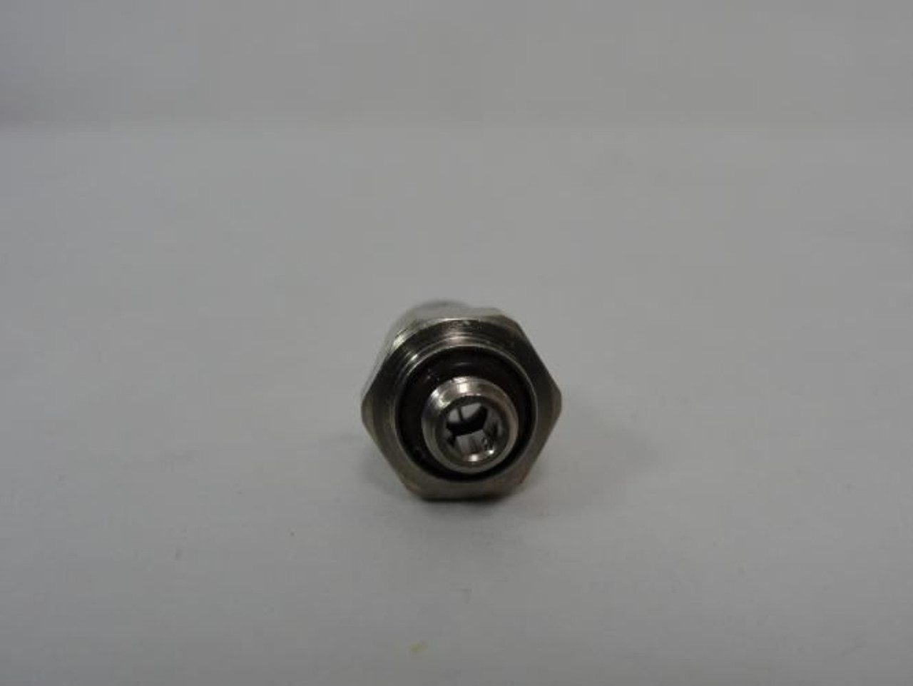 Legris 18E453; Lot-4 Male Connectors; 5/32" Tube Size