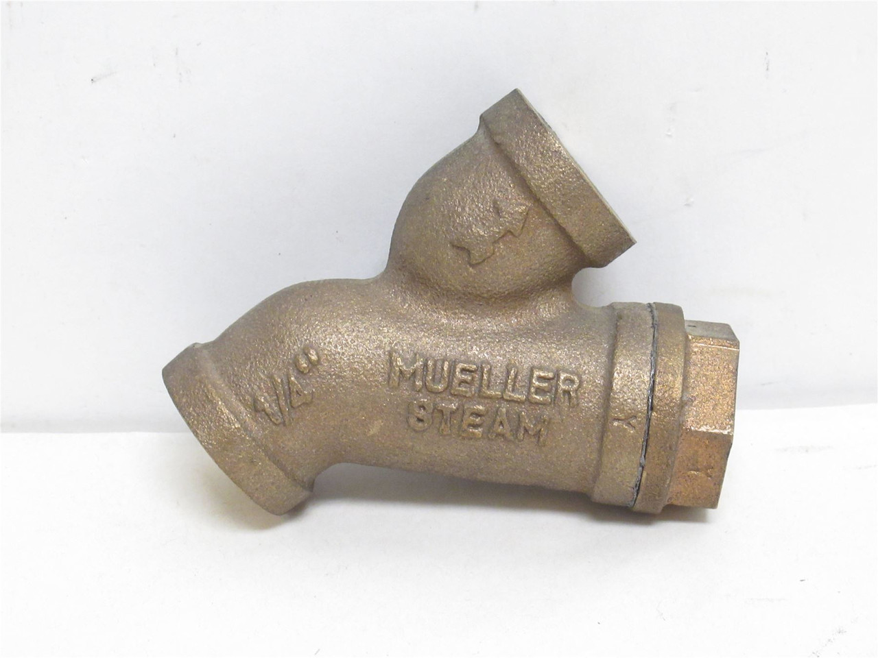 Mueller 351M 1/4; Y-Pattern Bronze Strainer 1/4 NPT; Class 125