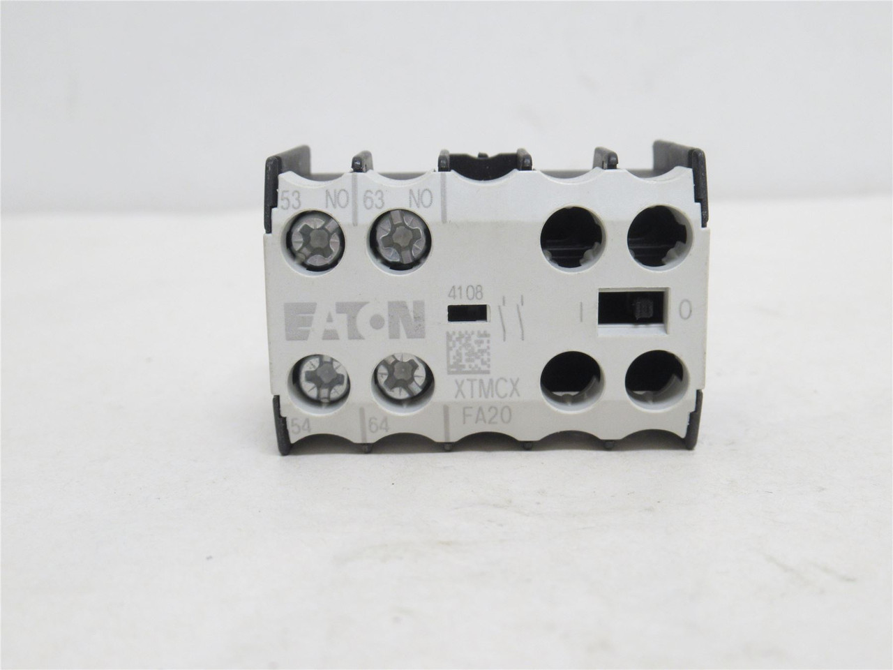 Eaton XTMCX-FA20; Front Mount Aux Contactor 10A; 600VAC; 2-NO