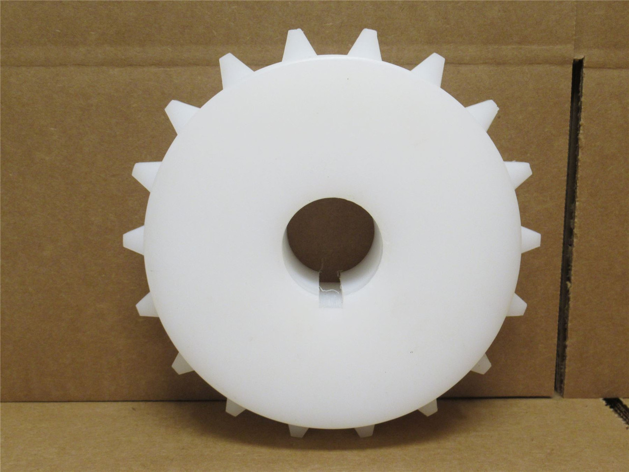 Ross Industries 13031107; Sprocket; 18 Teeth; 1/2"ID; 6"OD