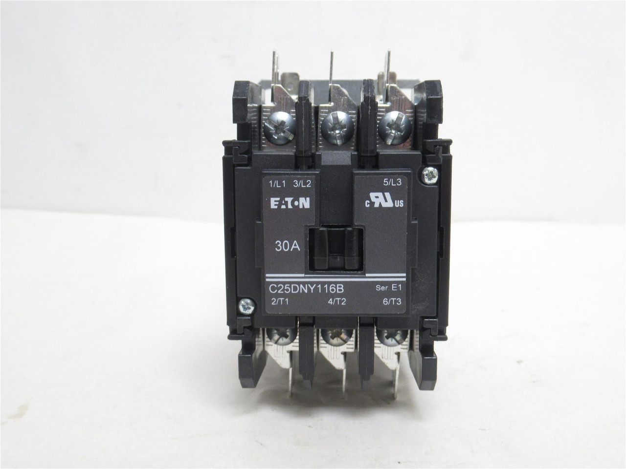 Eaton C25DNY116B; Contactor 30A; 3P; 575VAC; Coil: 208-240VAC
