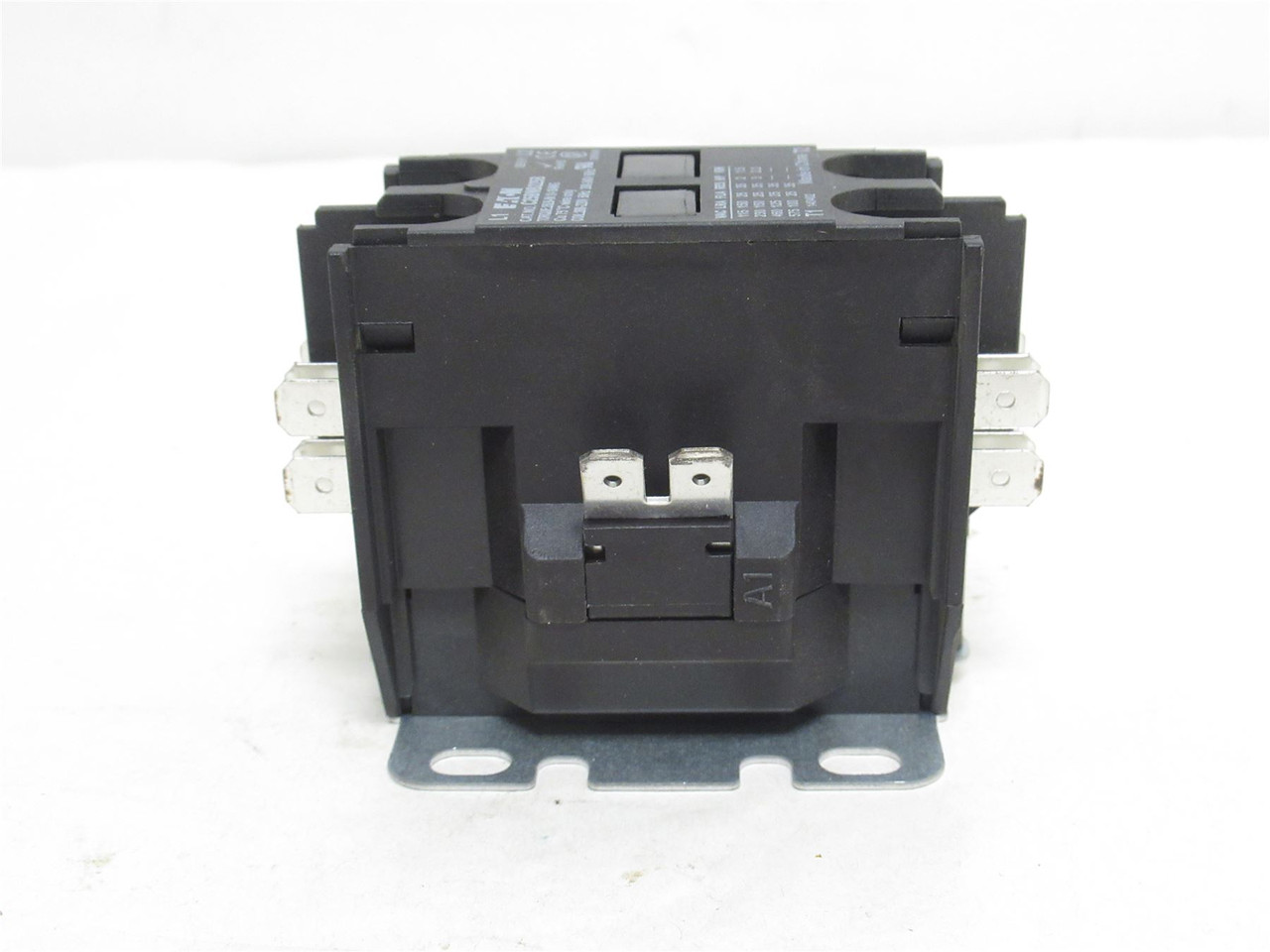 Eaton C25BNB225B; Contactor 25A; 2P; 600VAC; Coil: 208-220VAC