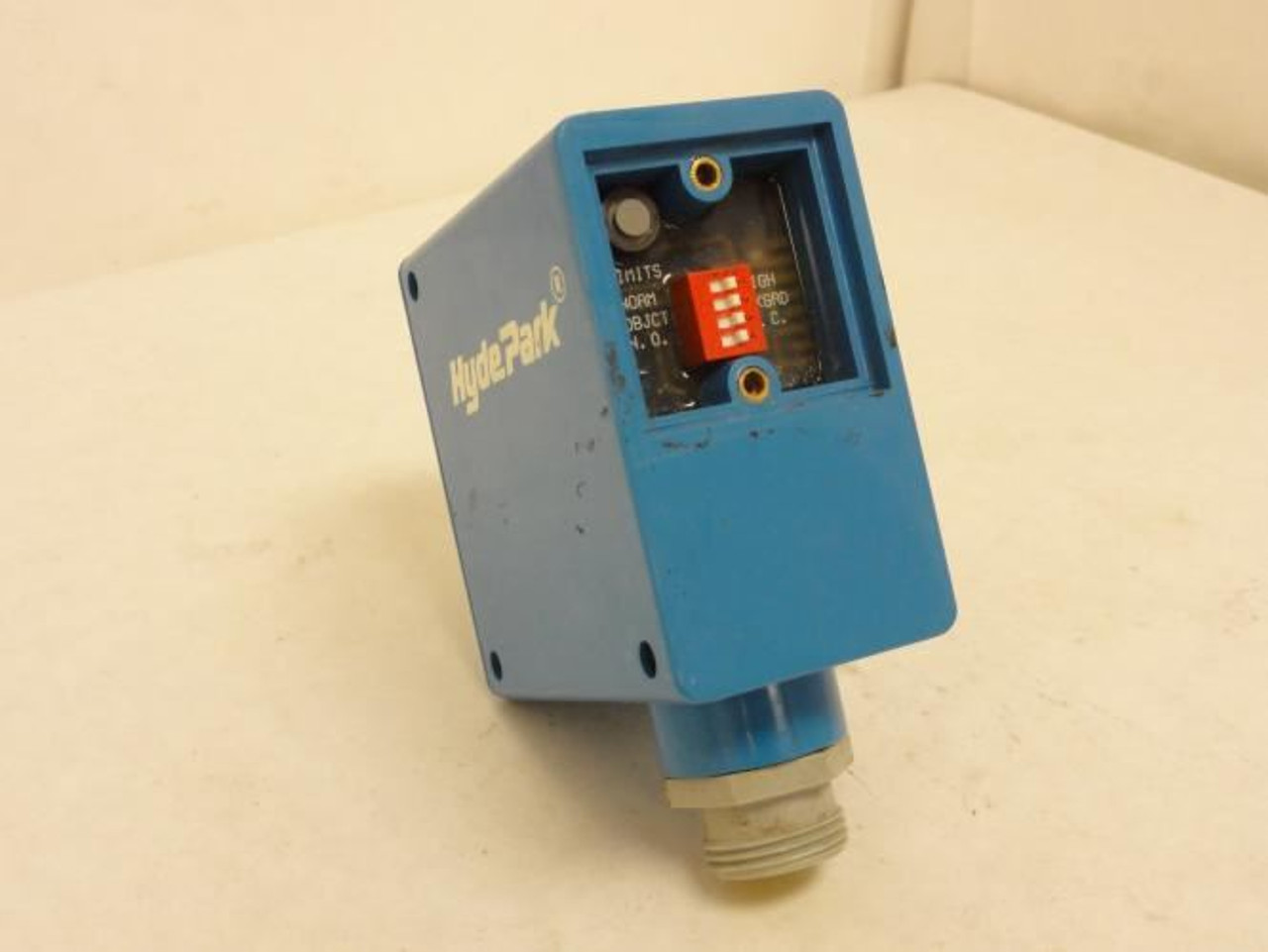 Hyde Park SM550A-00; SUPERPROX Ultrasonic Sensor 12-24VDC