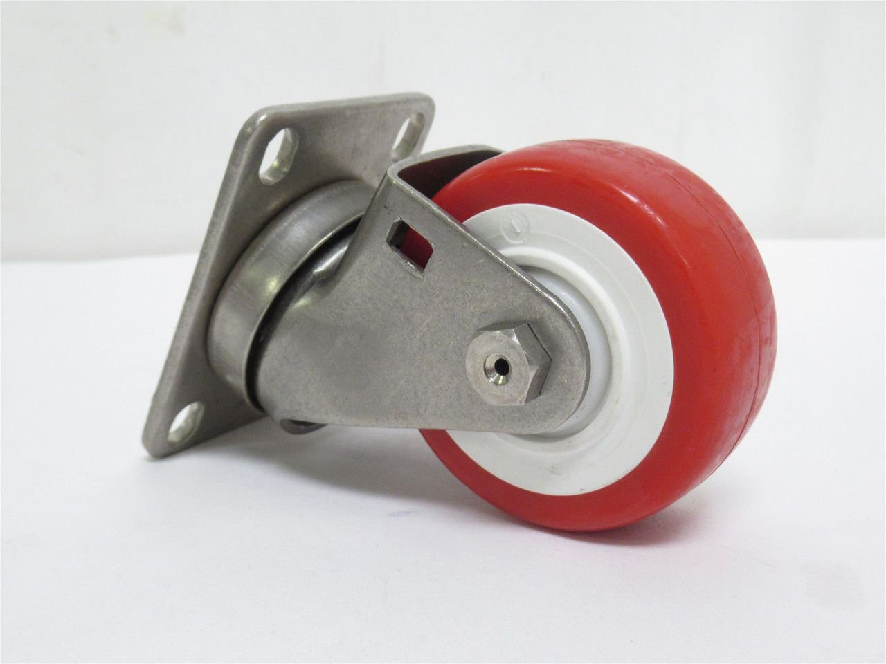 Ross Industries 13021055; Swivel Caster; SS; 3" Wheel; 4-Bolt Plate