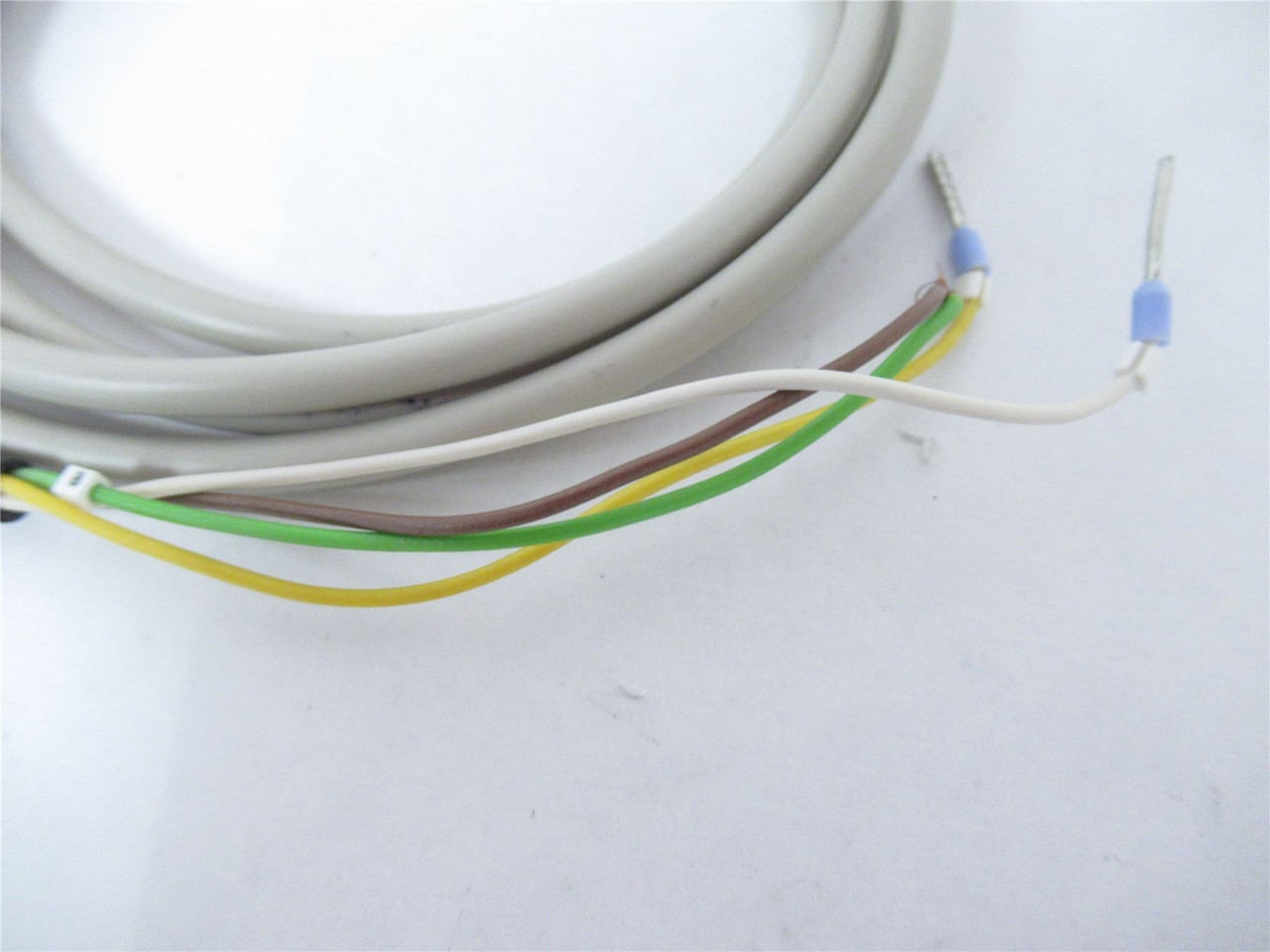 Elobau 120272; Proximity Sensor0.1 AMP19.2-28.8 VDC 3 1MCable