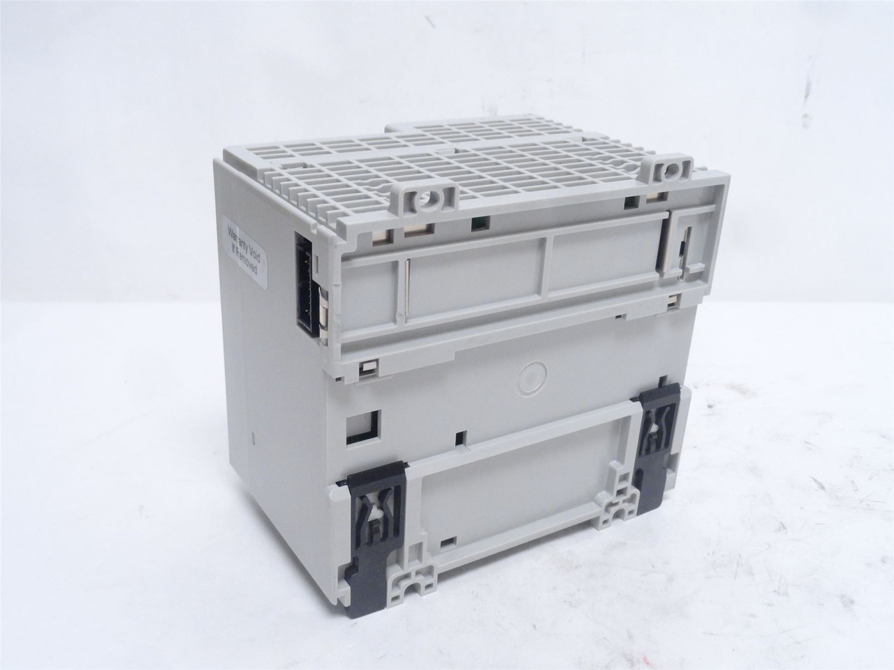 Allen-Bradley 1769-L27ERM-QBFC1B; CompactLogix 5370 L2