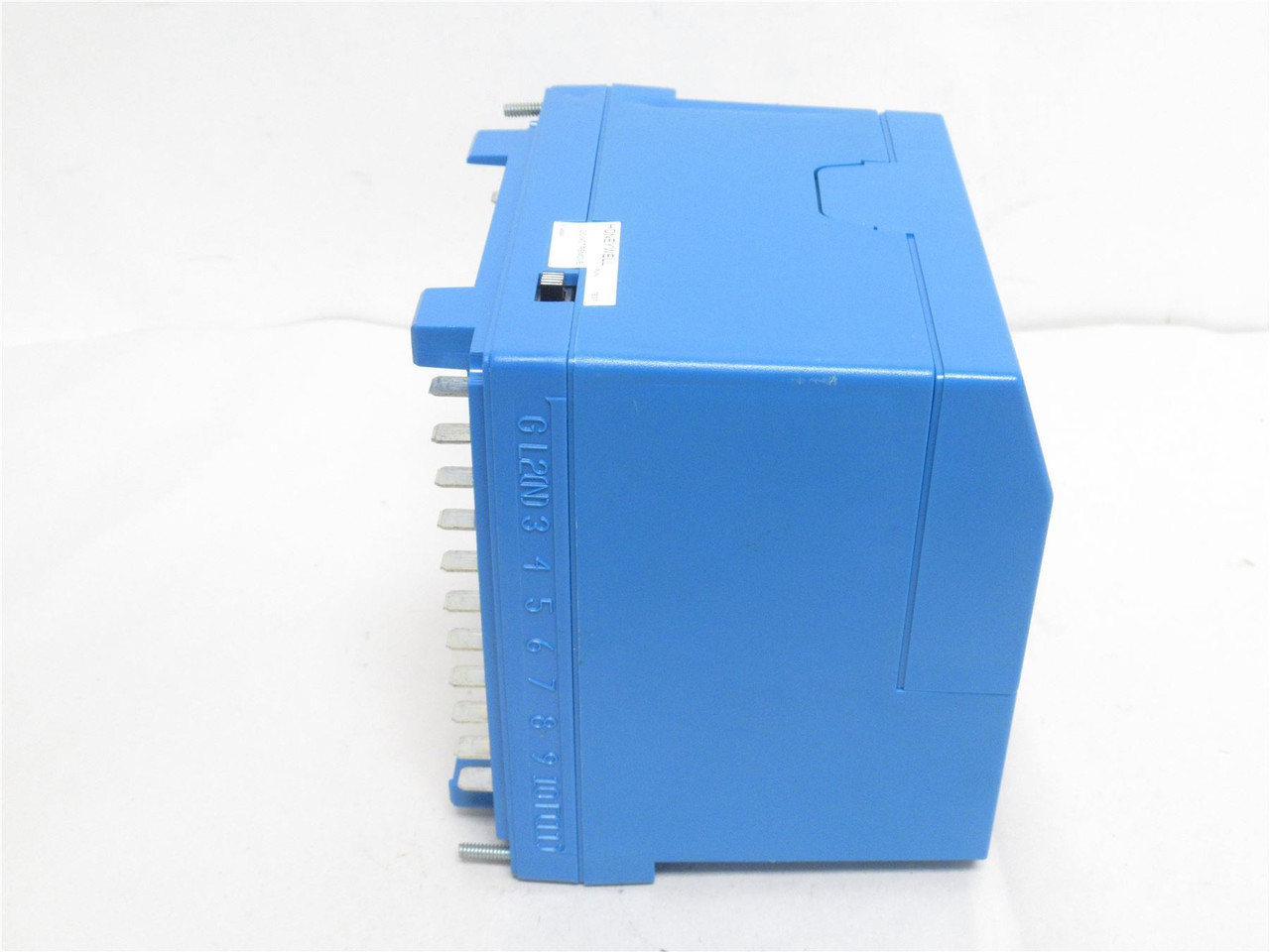 Honeywell RM7840L1018; Flame Safeguard Controller; RA; RM & R