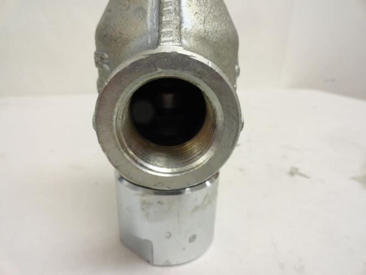 Mercer CRN 0G8841.5C; Pressure Relief Valve;1-1/2 NPT; 250PSI