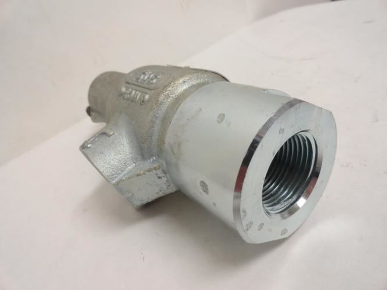 Mercer CRN 0G8841.5C; Pressure Relief Valve;1-1/2 NPT; 250PSI