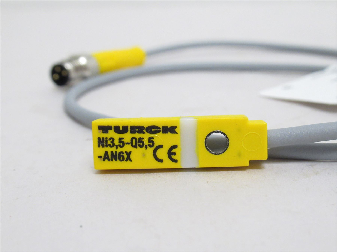 Turck NI3.5-Q5.5-AN6X-0.5-PSG3M; Prox Sensor 46136931; 10-30V