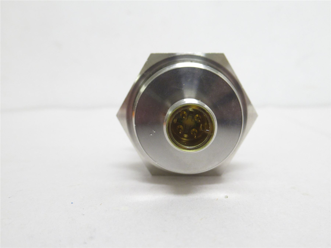 IFM IIK3015BAPKG/M/V4A/US104-DPO; Prox Sensor IIT218 10-30VDC