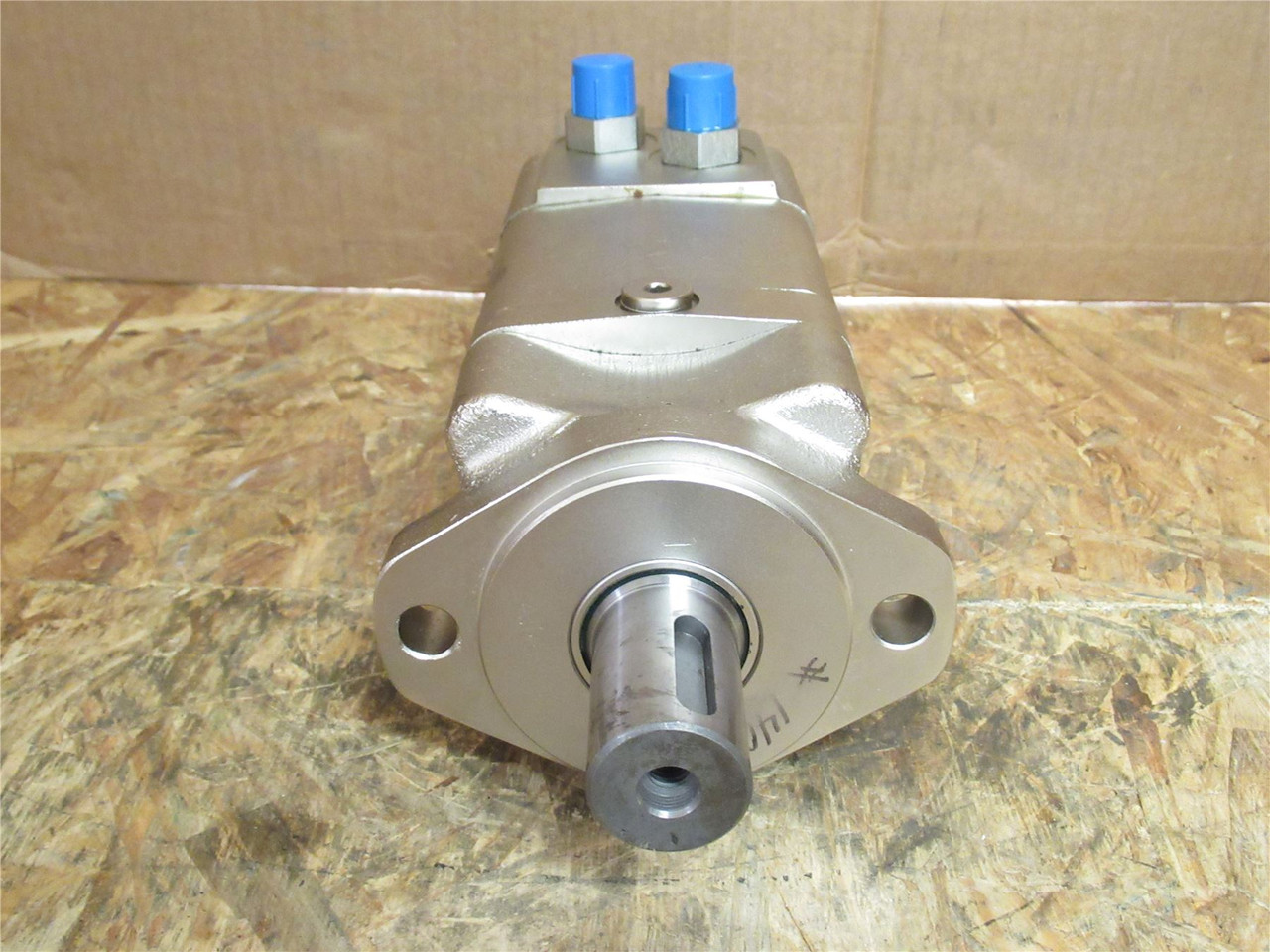 Young Associates HS475E2GSB; Hydraulic Motor; 1/2 JIC Ports Young Associates HS475E2GSB; Hydraulic Motor; 1/2 JIC Ports
