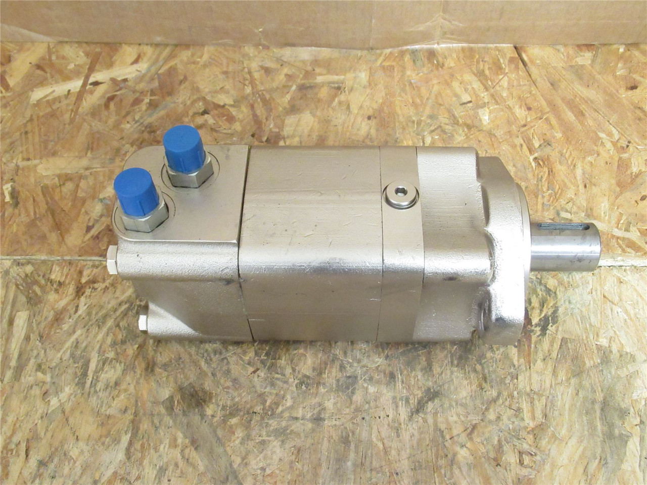 Young Associates HS475E2GSB; Hydraulic Motor; 1/2 JIC Ports Young Associates HS475E2GSB; Hydraulic Motor; 1/2 JIC Ports