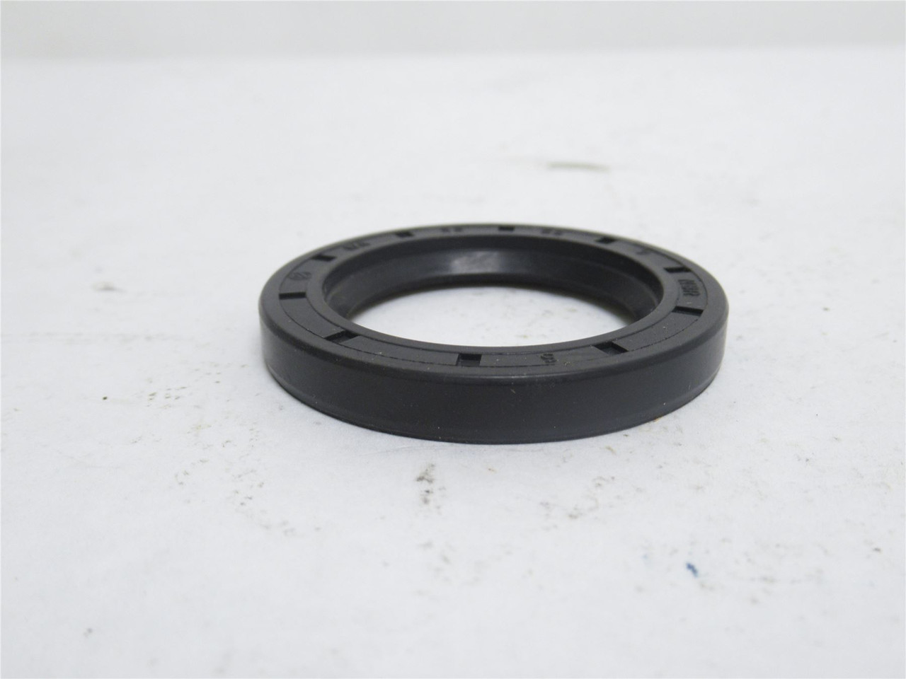 MFG- 35X52X7 HMSA10 RG; Oil Seal; 35mmID x 52mmOD x 7mm Wide