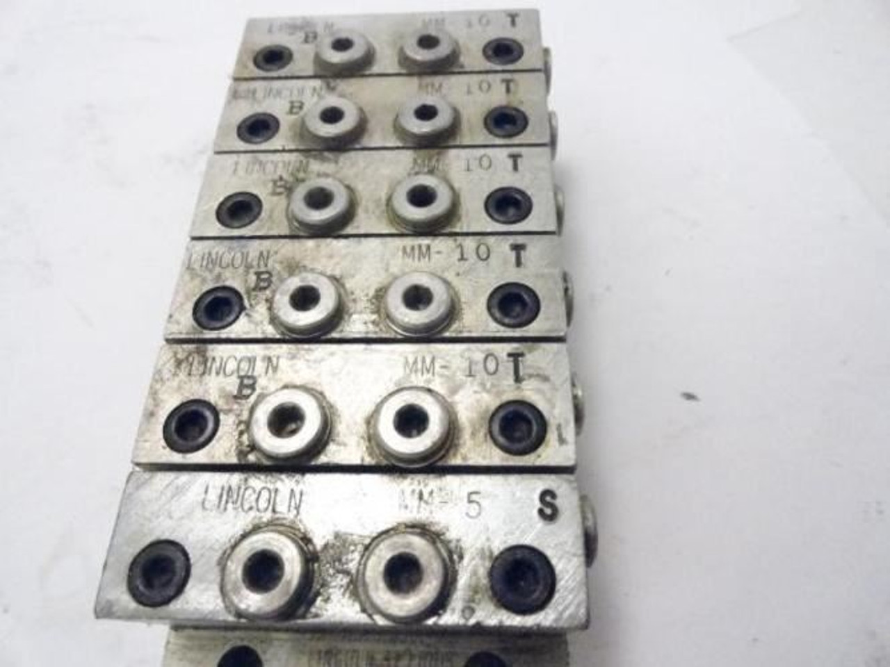 Lincoln MDL-Unkn92279; Valve Manifold (MM-10T)5; (MM5S)1
