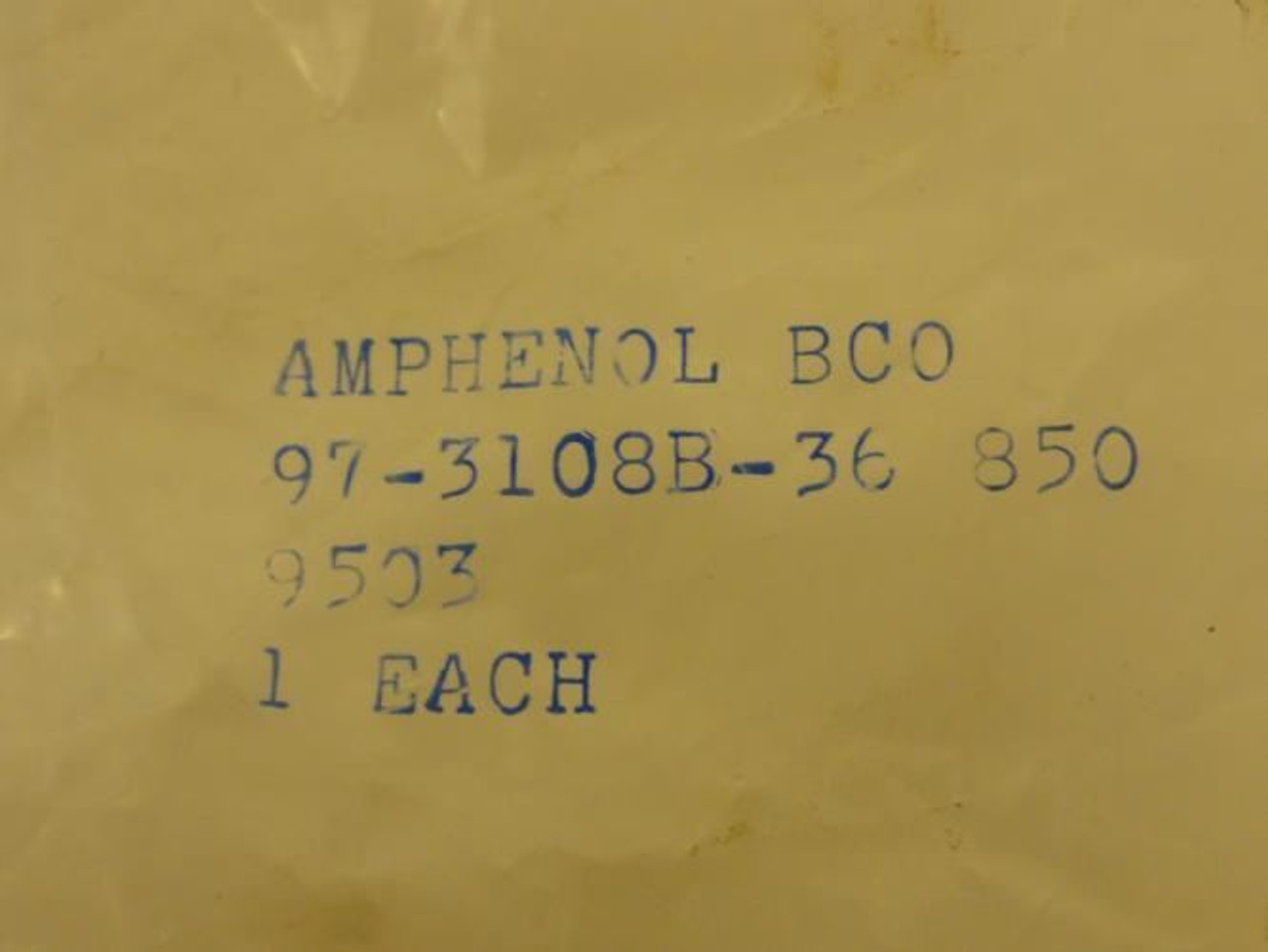 Amphenol 97-3108B-36; Right Angle Plug - Split Backshell