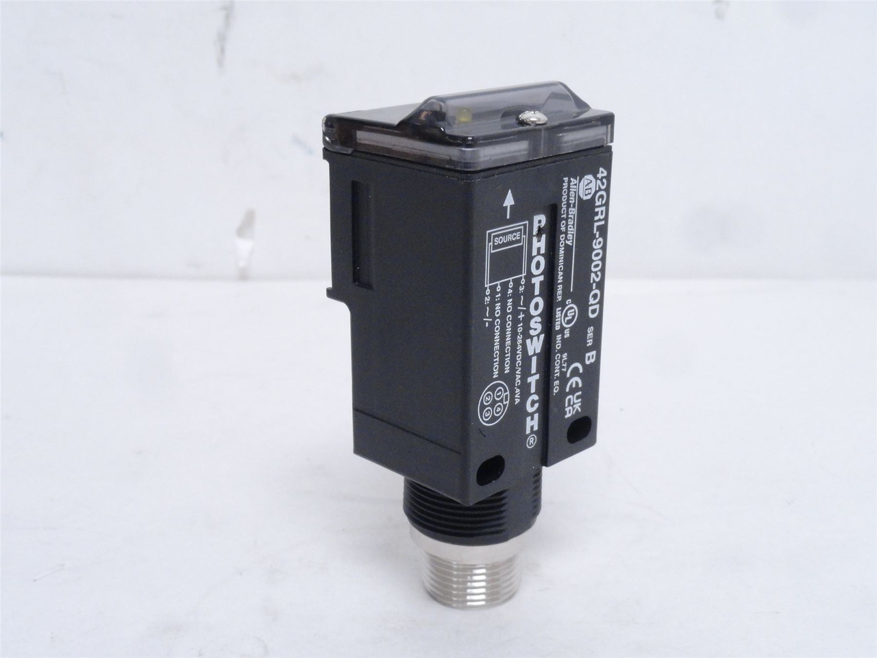 Allen-Bradley 42GRU-9002-QD; Phot Sensor; 70-264VAC/DC; 4VA
