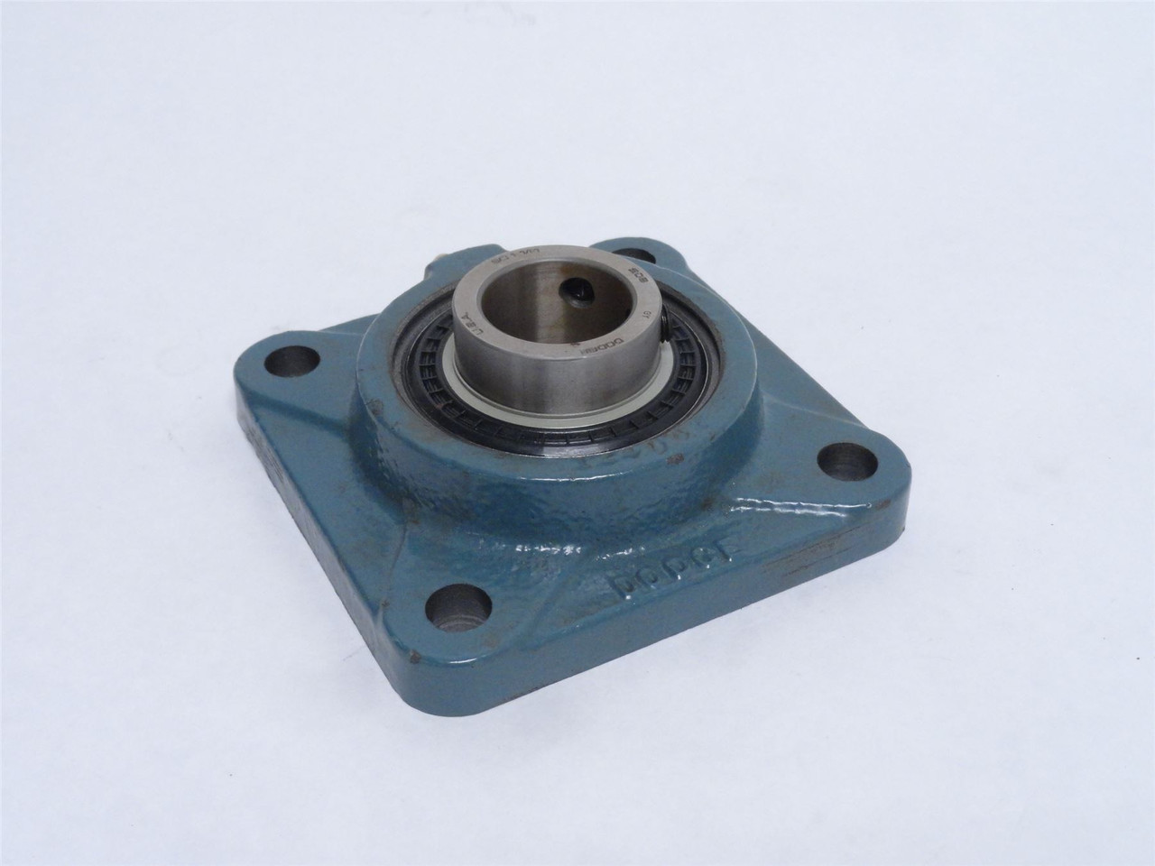 Dodge F4B-SC-102; Flange Bearing 124204; 1-1/8"ID; 4-Bolt
