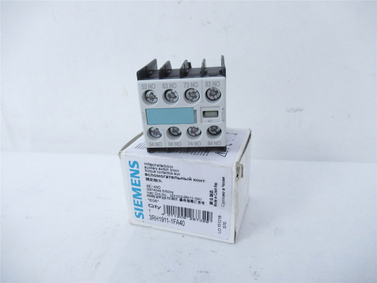 Siemens 3RH1911-1FA40; Aux Switch Block 10 AMP 240VAC