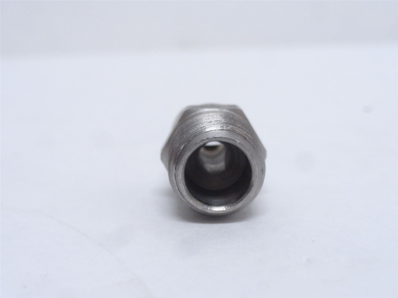 Spraying Systems H1/4U-SS9520; Flat Spray Nozzle; SS; 1/4NPT