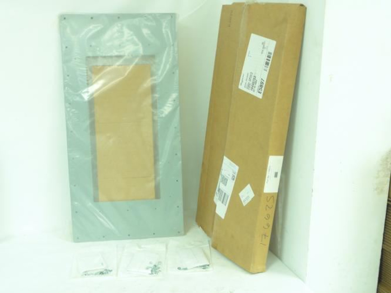 Hoffman E5897-GP2412; Special Enclosure