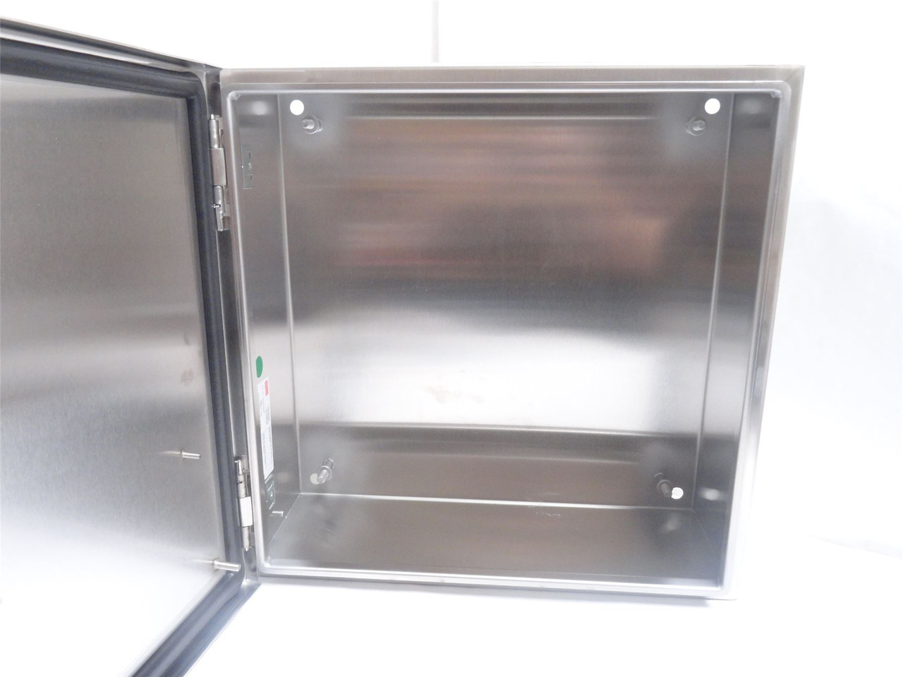 Hoffman CSD16166SS; Hinged Cover Enclosure SS; 16" x 16" x 6"