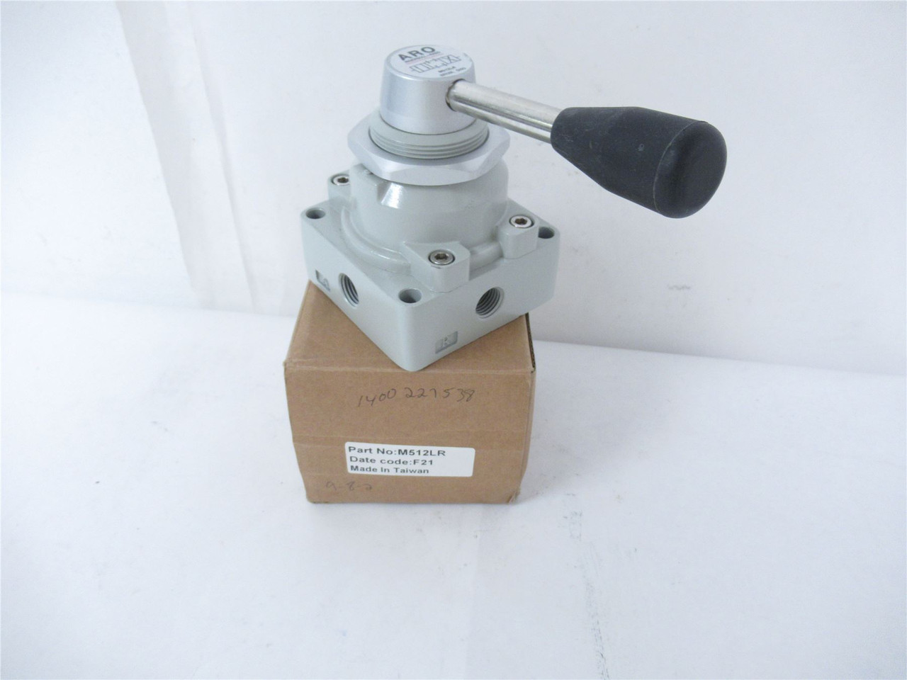 Ingersoll Rand M512LR; Return Air Valve 1/4"Inlet 4-Way 3-Pos