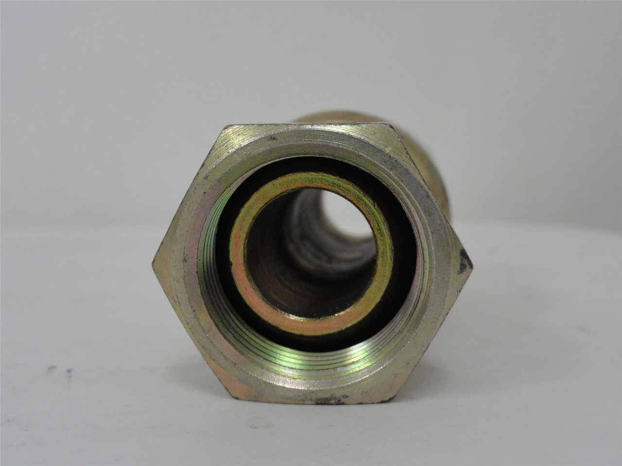 Eaton 12U-062; Hose Fitting; 3/4" Hose x 3/4" NPT